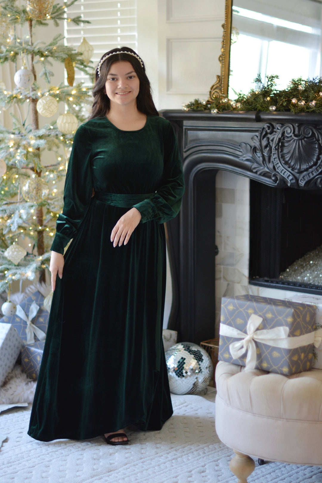 Cameo Emerald Green Velvet Maxi Dress Skirt Society Cameo Emerald Green Velvet Maxi Dress Skirt Society