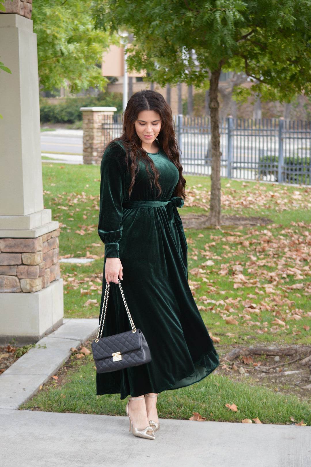 Cameo Emerald Green Velvet Maxi Dress Skirt Society Cameo Emerald Green Velvet Maxi Dress Skirt Society