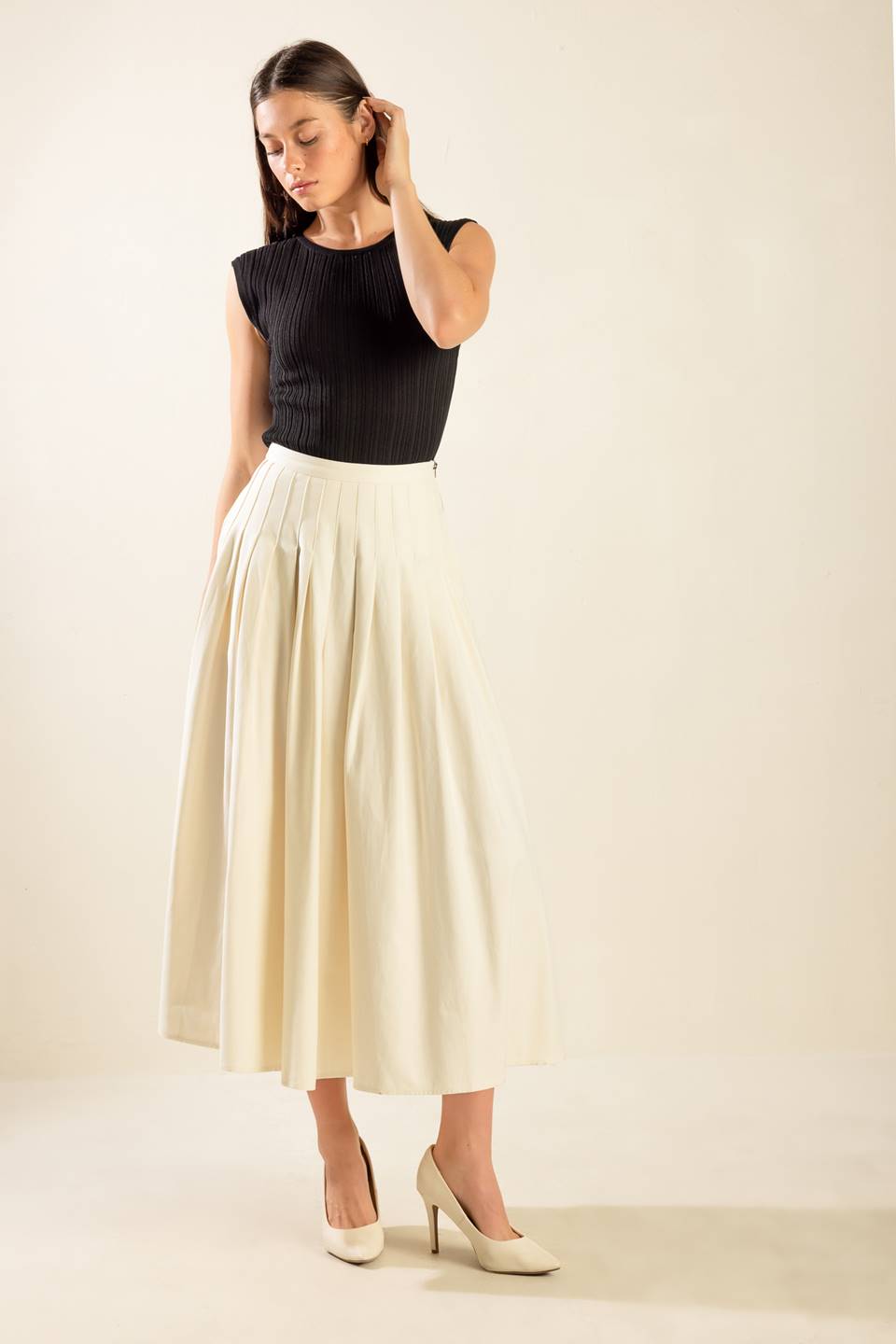 Loren Cream Woven Skirt