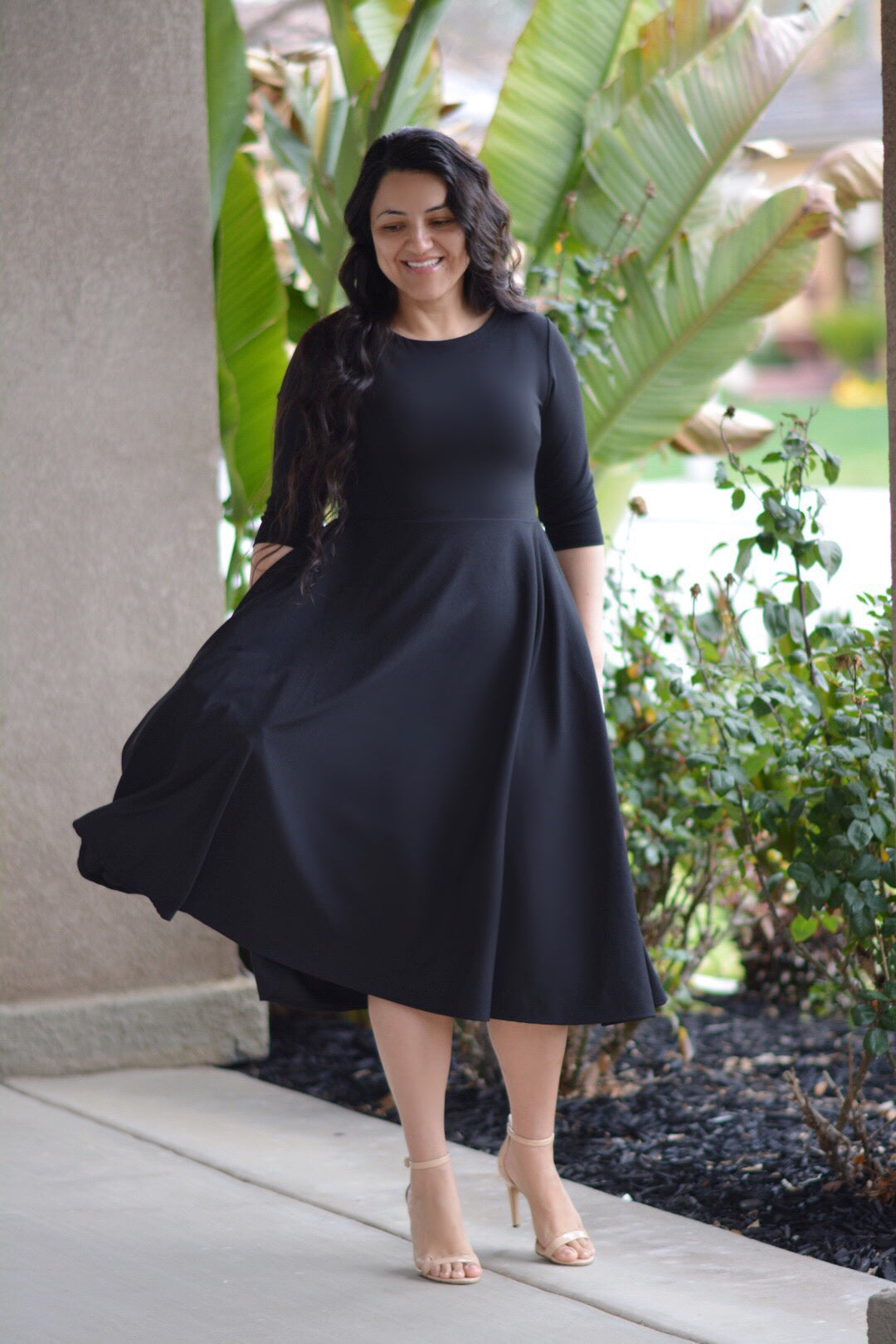 Millie Black Full Midi Dress – Skirt Society