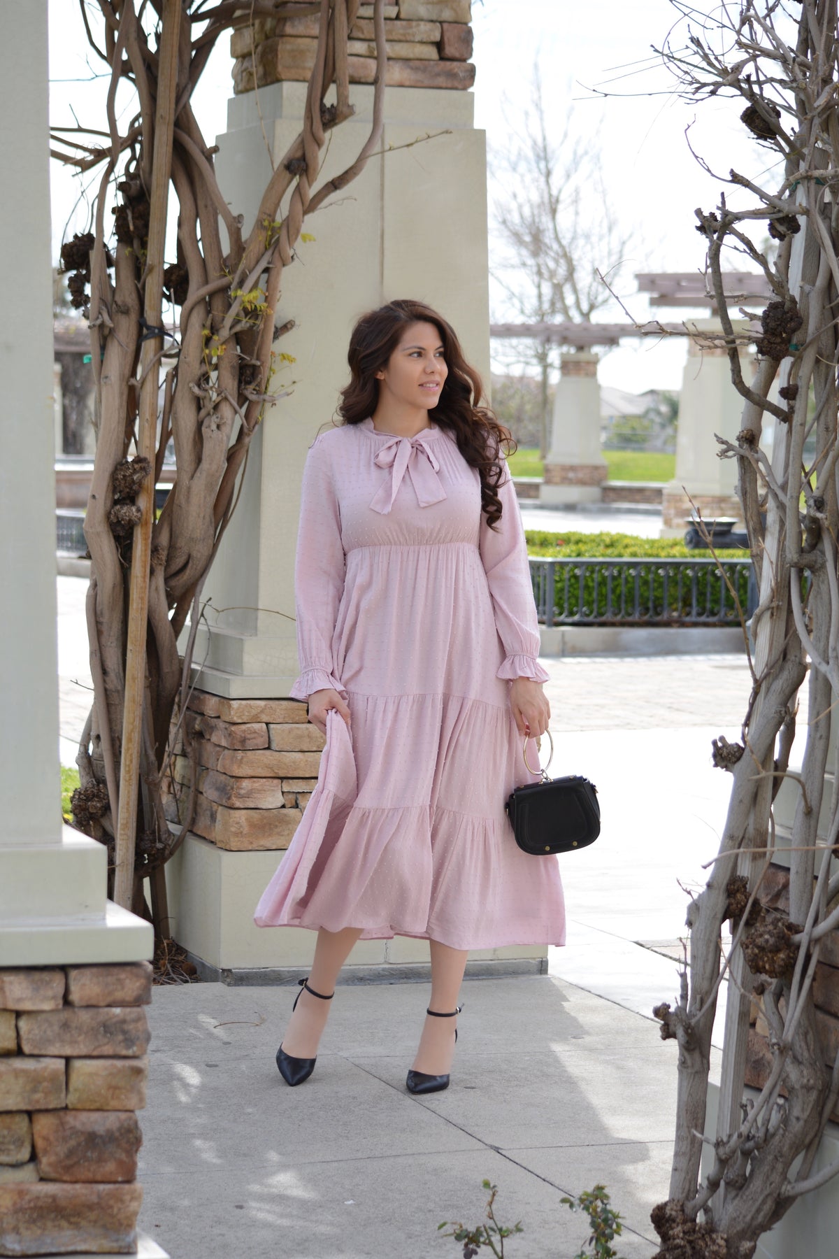 Jordan Pink Embroidered Maxi Dress – Skirt Society